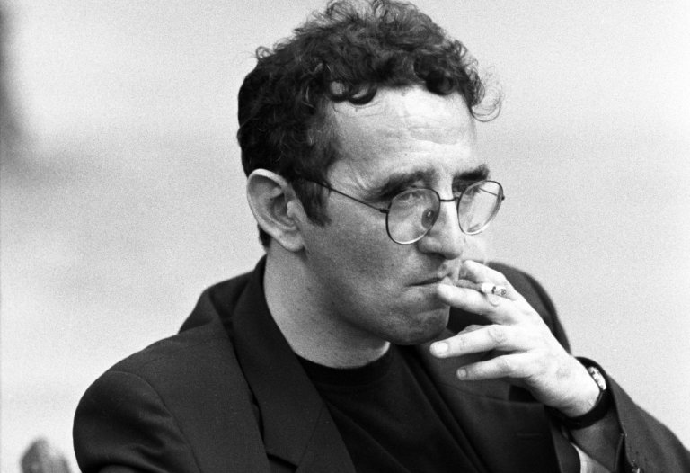 Series: “De Blanes a Bolaño, seguint la pista del detectiu salvatge”