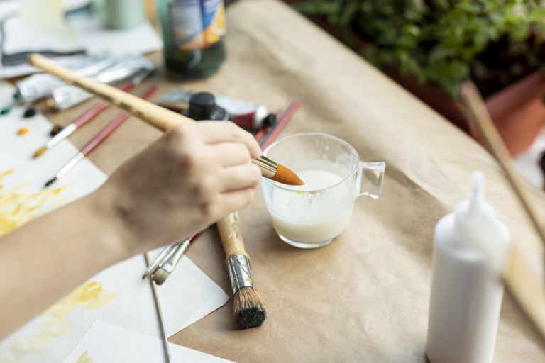 TALLER DE PINTURA AL CARRER: “PINTURA, CINEMA I ACCIÓ!”